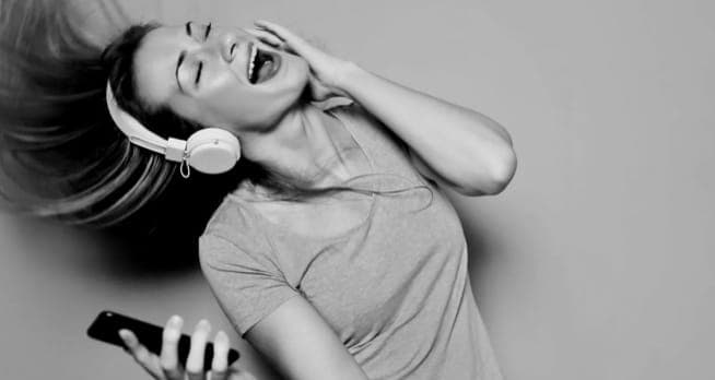 XX59 Headphones gallery photo 1